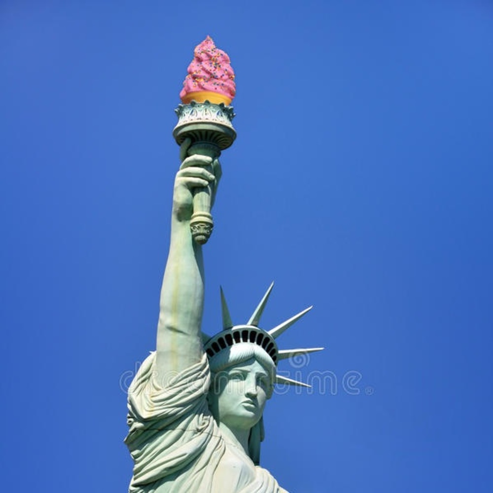 Hi my name is Thomas welcome to my Poshmark store